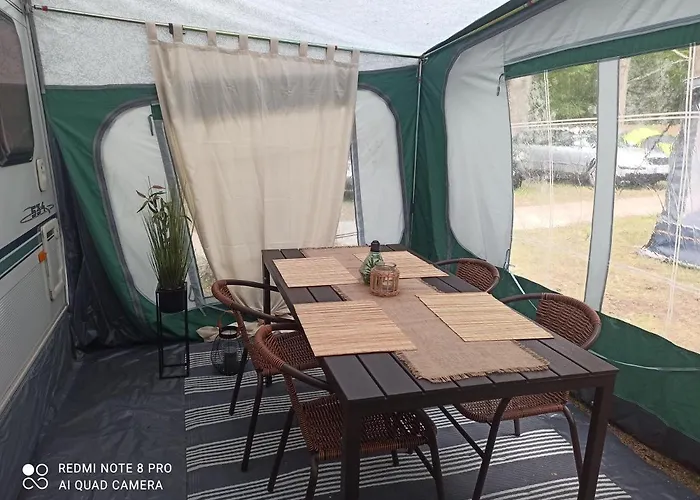 אתר קמפינג Paradise Camp הל